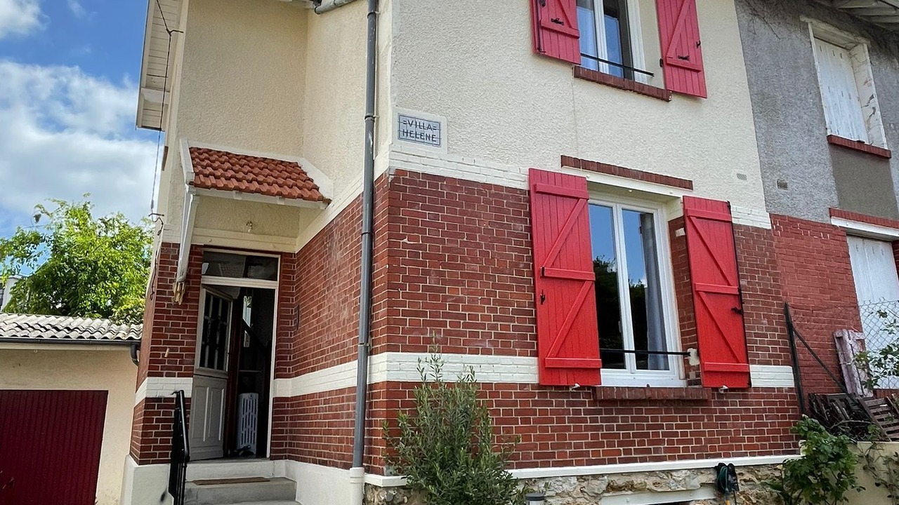 Photo of Outdoor in Colombes