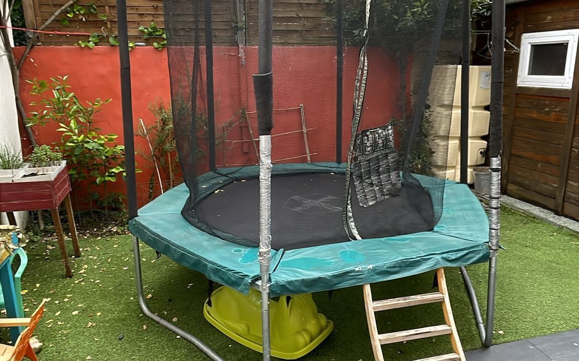 Photo of Outdoor in Colombes