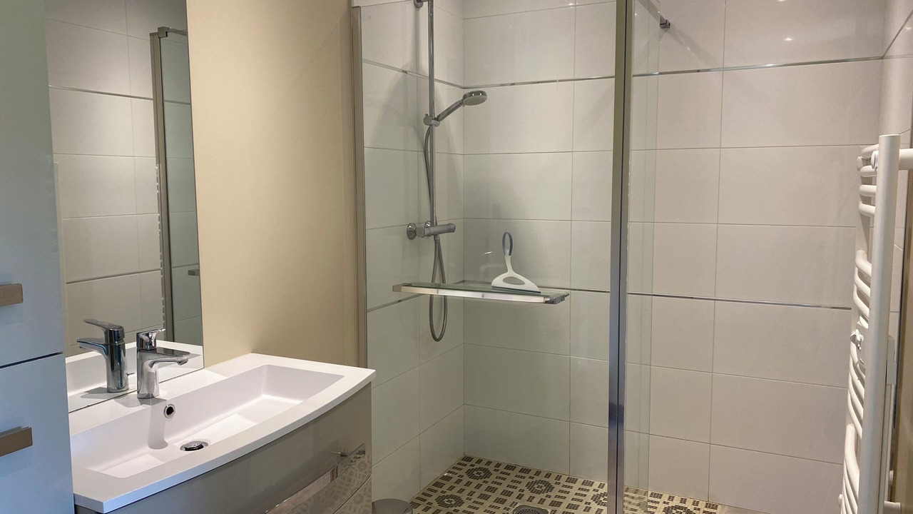 Photo of Bathroom in Saint-Gatien-des-Bois