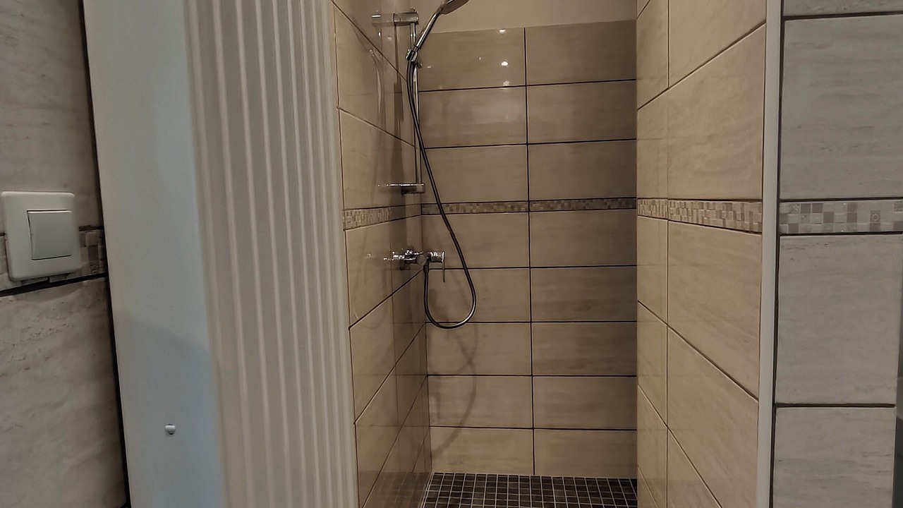 Photo of Bathroom in Rumegies