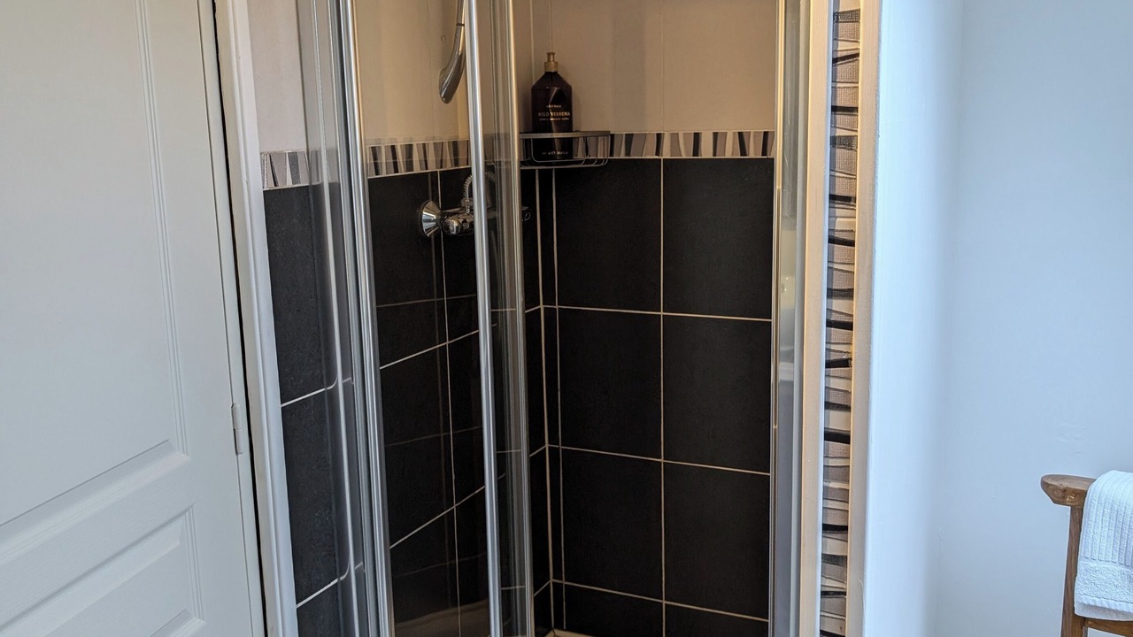 Photo of Bathroom in Saussay-la-Campagne
