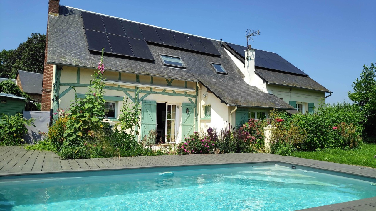 Photo of Outdoor in Saussay-la-Campagne