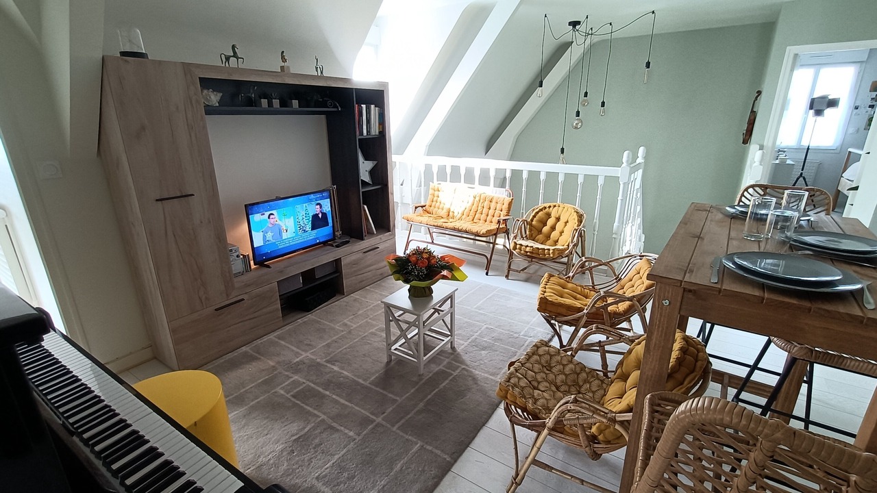 Photo of Livingroom in Laval