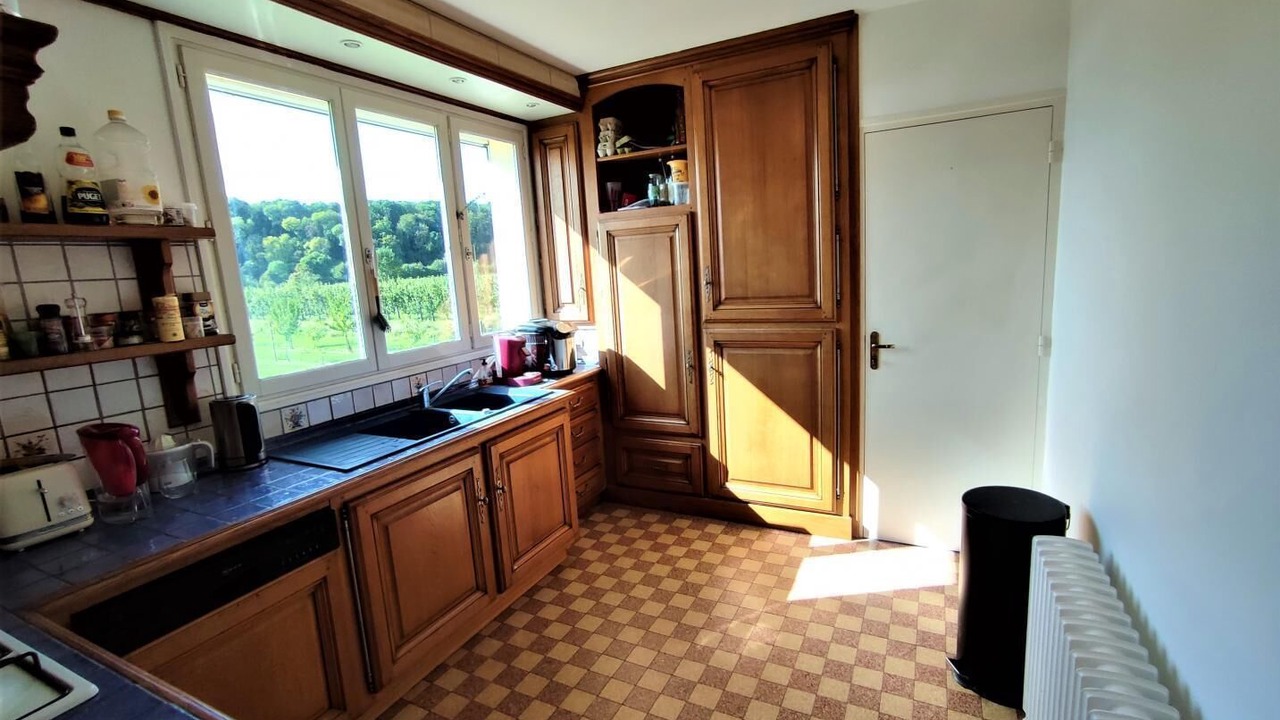 Photo of Kitchen in Le Mesnil-sous-Jumieges
