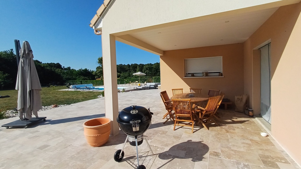 Photo of Outdoor in Cerans-Foulletourte
