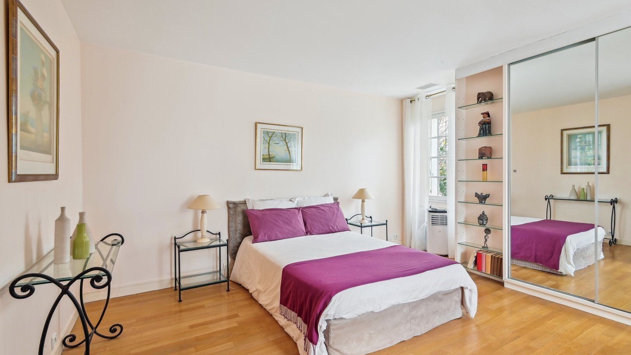 Photo of Bedroom in Rueil-Malmaison
