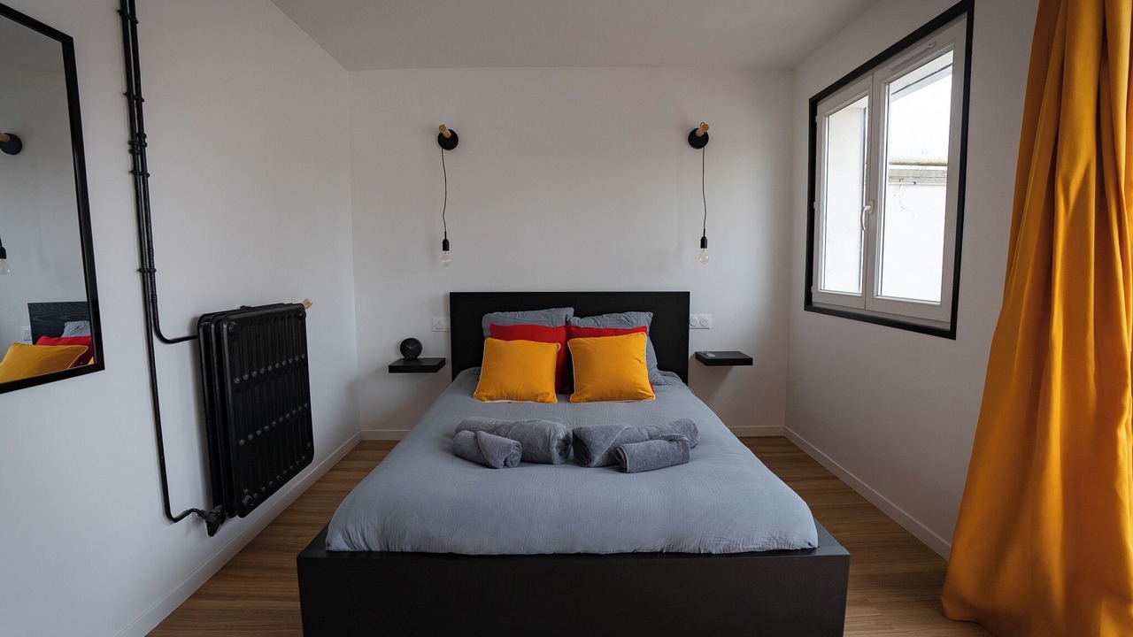 Photo of Bedroom in Valenciennes
