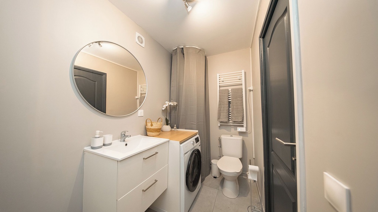 Photo of Bathroom in Marly