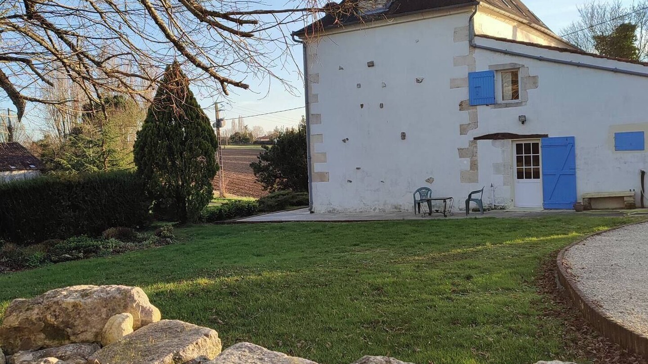 Photo of Outdoor in Saint-Sulpice-d'Arnoult