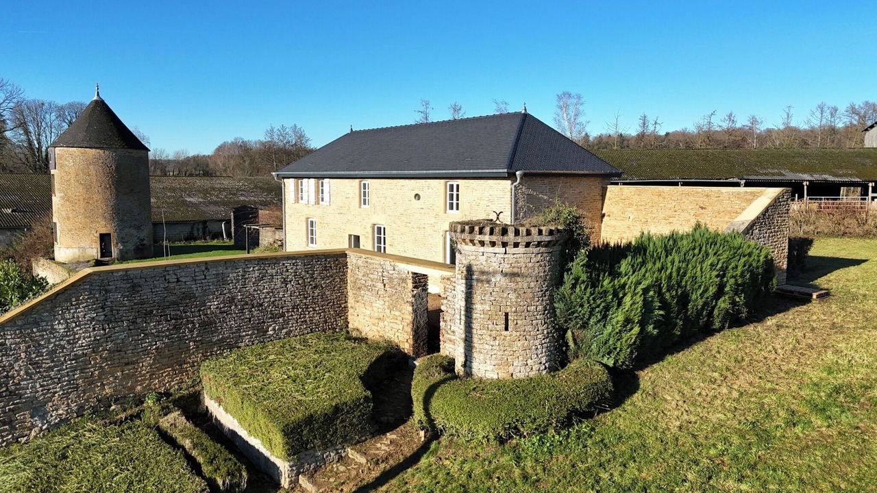 Photo of Outdoor in Pouru-Saint-Remy