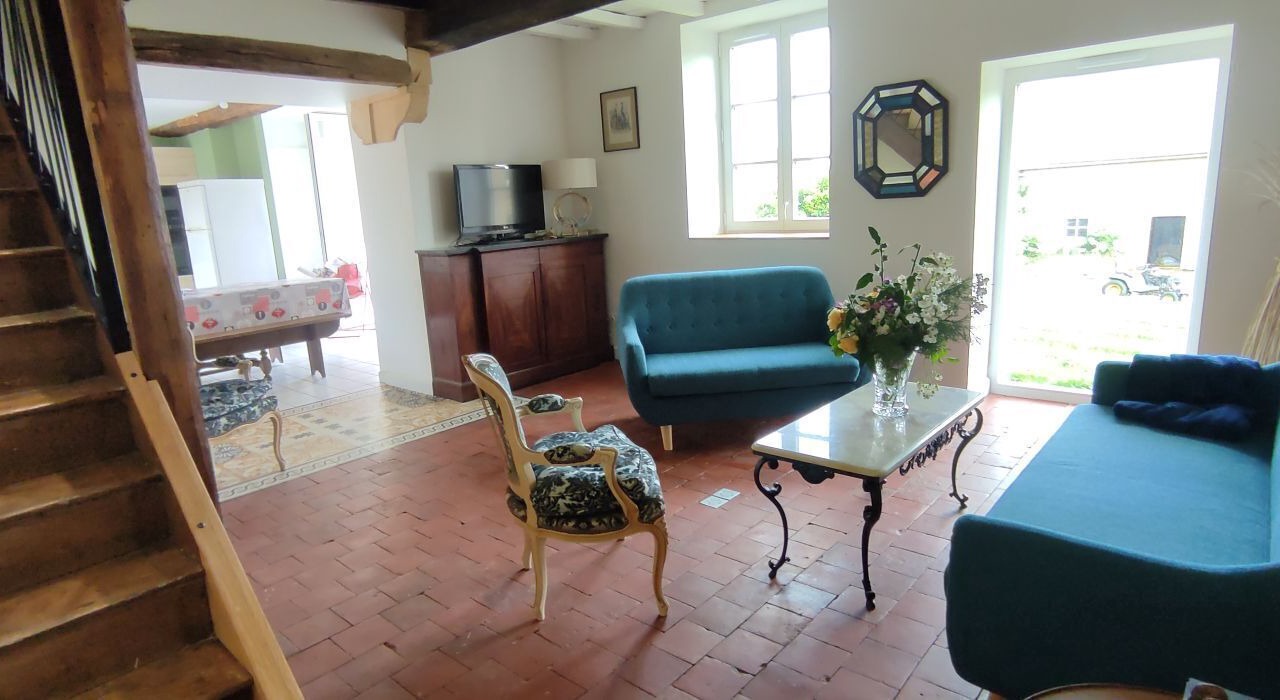 Photo of Livingroom in Pouru-Saint-Remy