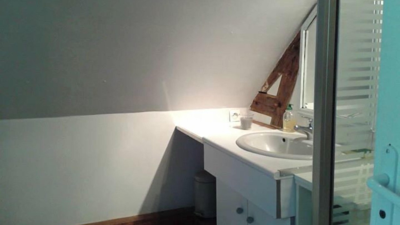 Photo of Bathroom in Croisy-sur-Andelle