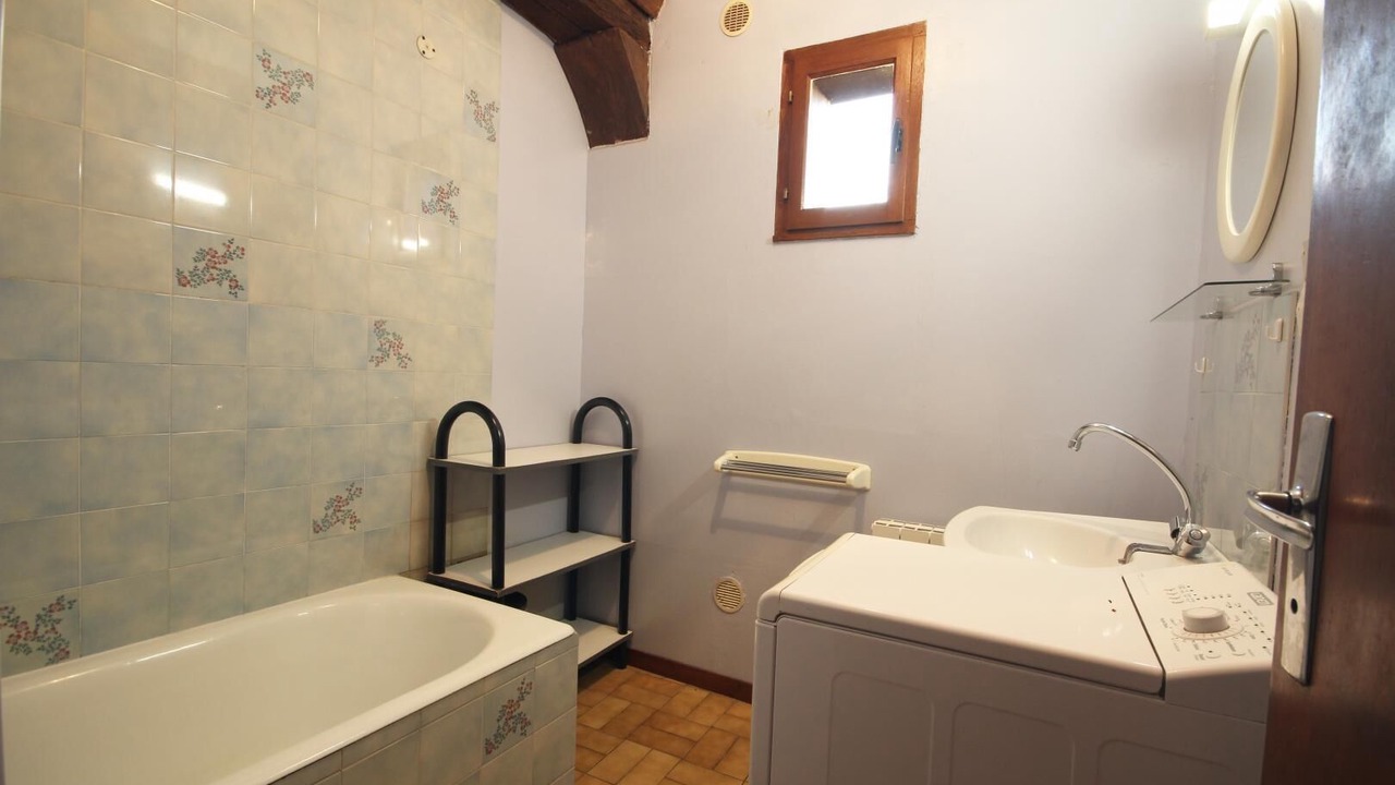 Photo of Bathroom in Yville-sur-Seine