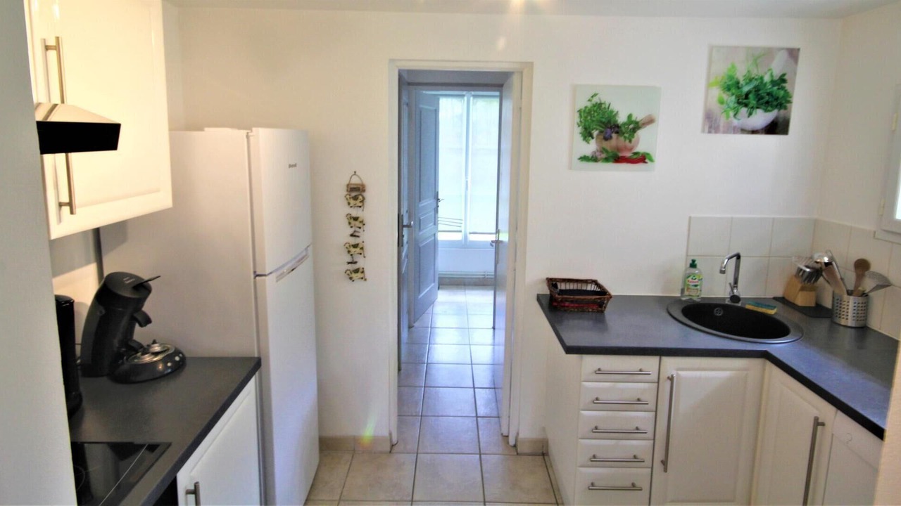 Photo of Kitchen in Arelaune-en-Seine