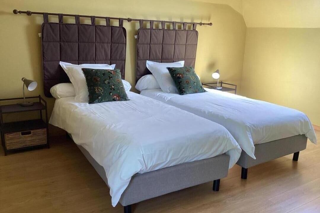 Photo of Bedroom in Arelaune-en-Seine