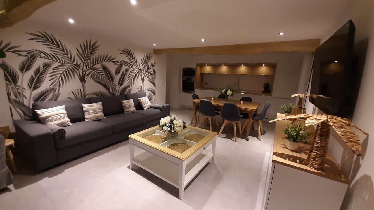 Photo of Livingroom in Neufchatel-en-Bray