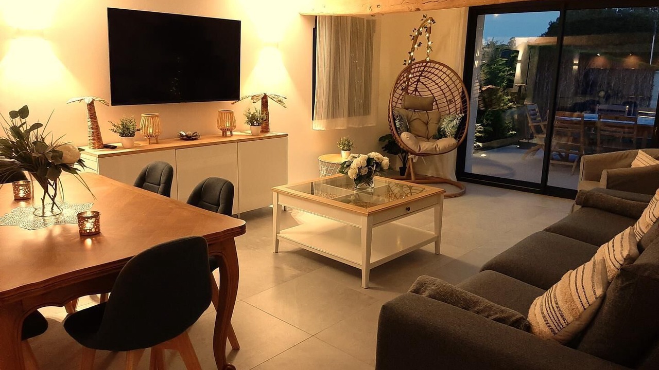 Photo of Livingroom in Neufchatel-en-Bray
