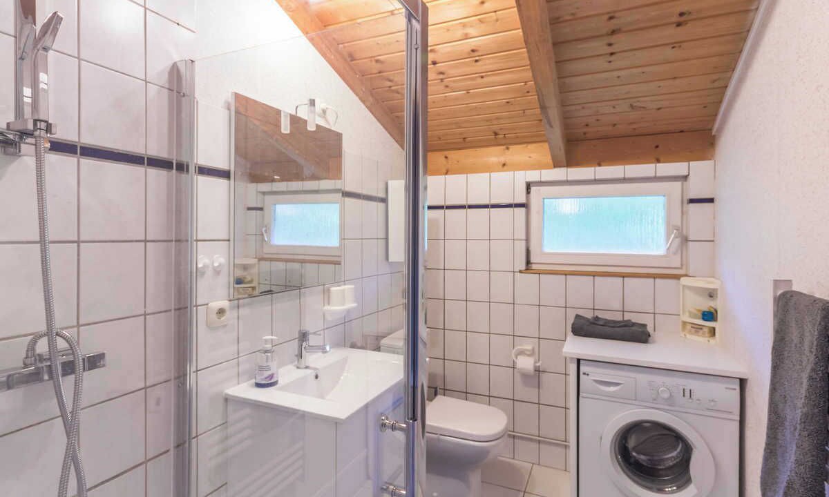 Photo of Bathroom in Lintot-les-Bois