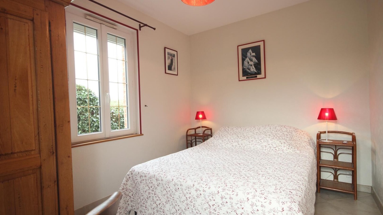 Photo of Bedroom in Saint-Martin-aux-Buneaux