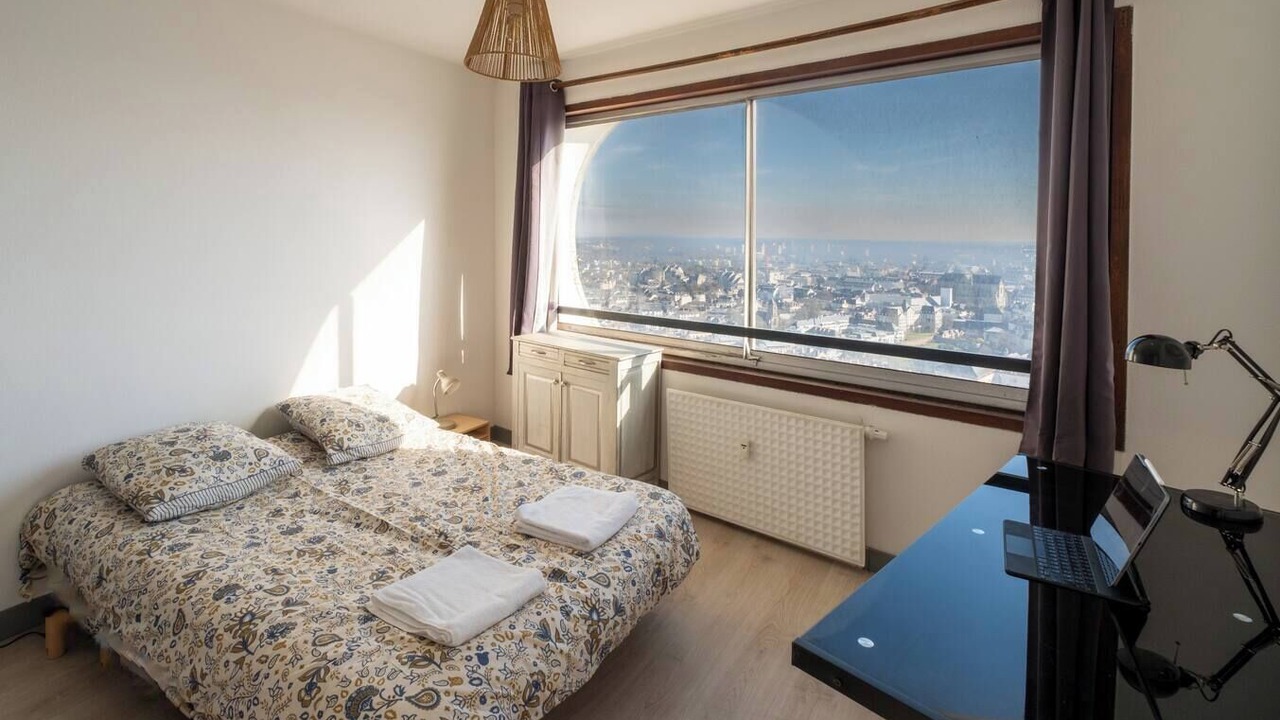 Photo of Bedroom in Bourg-l'Eveque