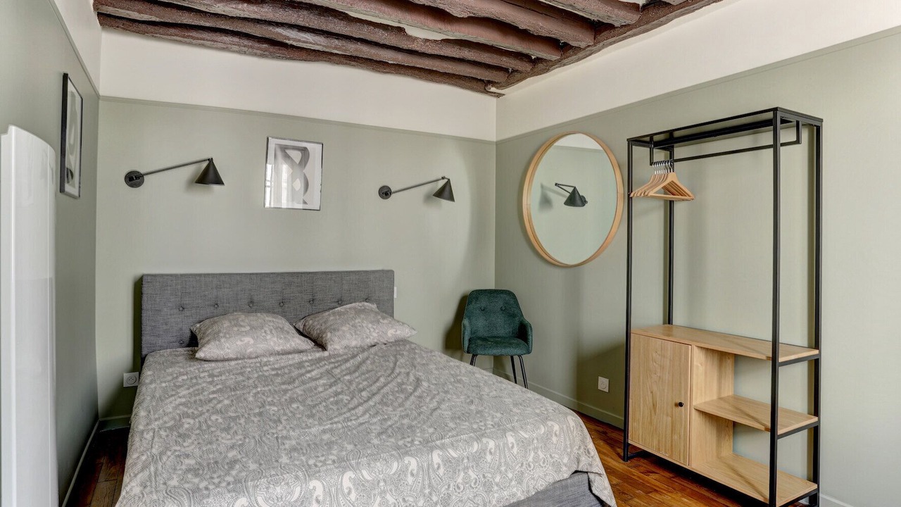 Photo of Bedroom in Notre-Dame