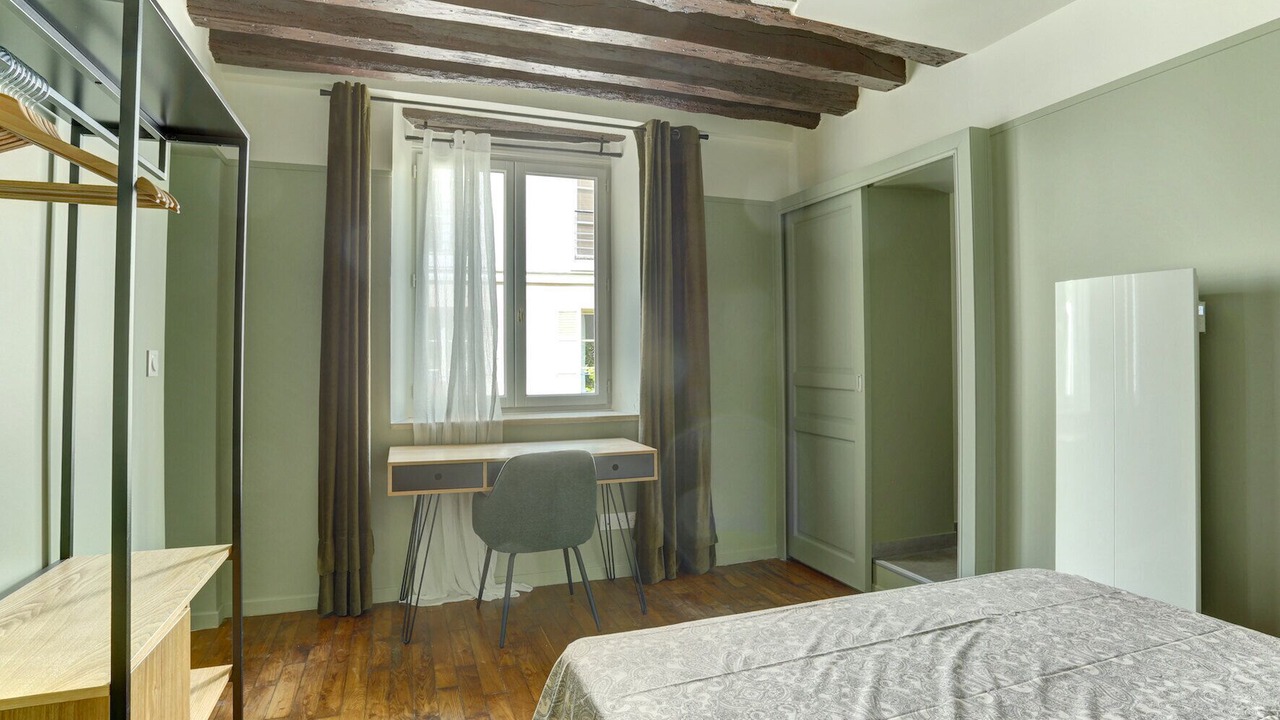 Photo of Bedroom in Notre-Dame