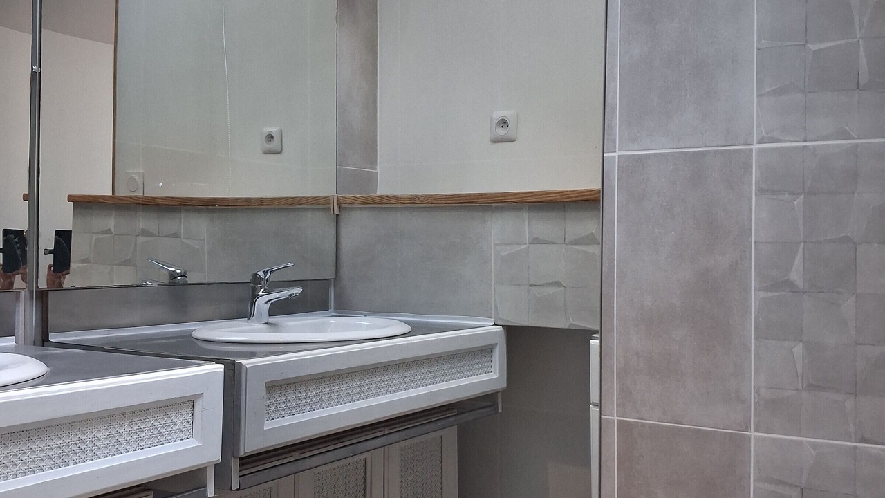 Photo of Bathroom in Chemire-en-Charnie