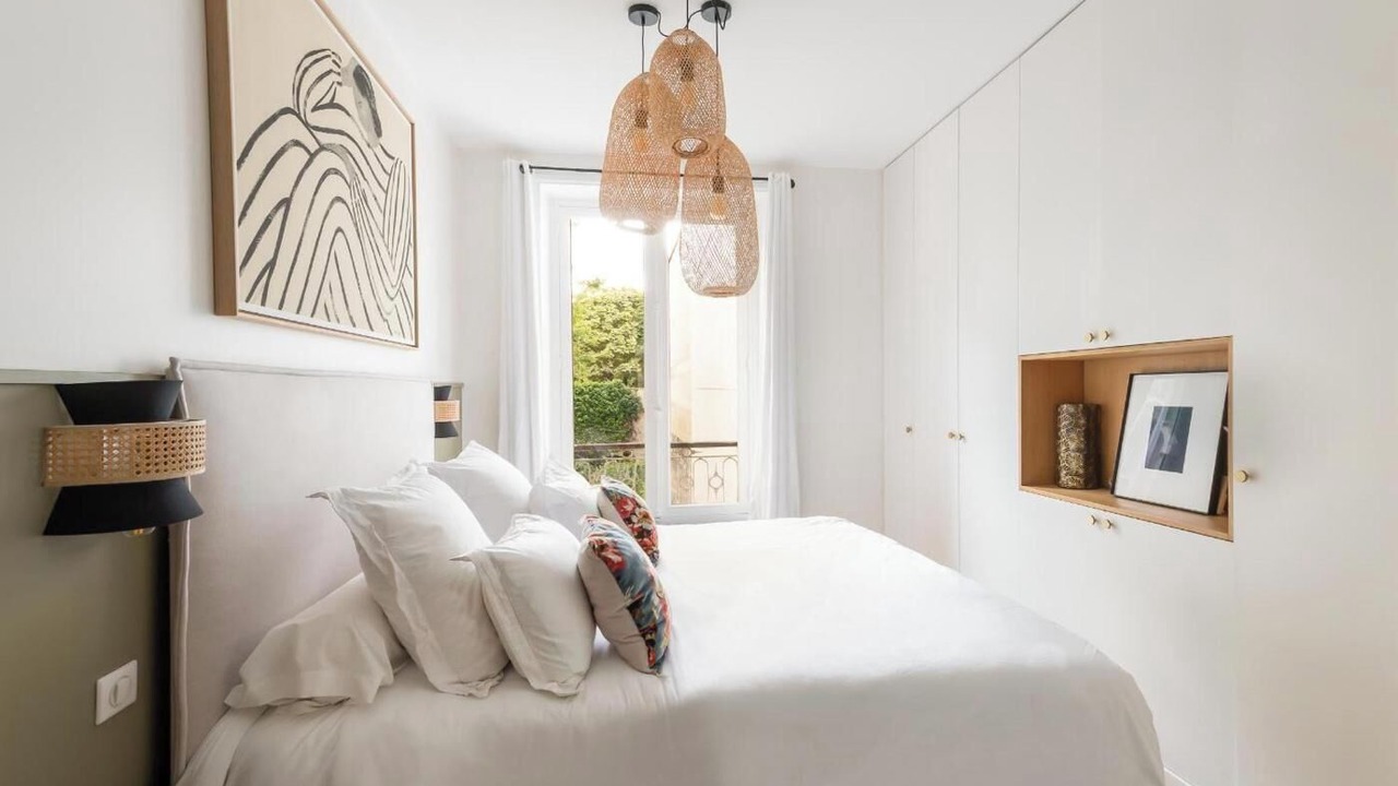 Photo of Bedroom in Val-de-Grace