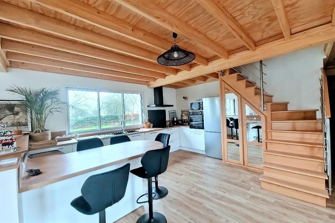 Photo of Kitchen in Arrest