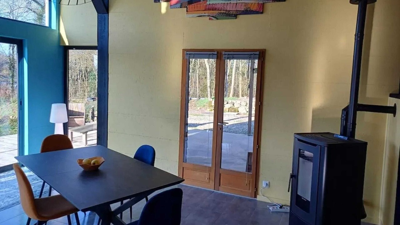 Photo of Livingroom in Saint-Loup-Terrier