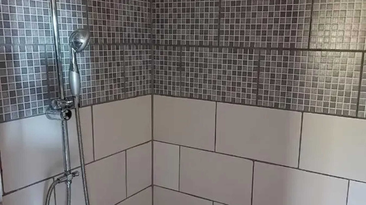 Photo of Bathroom in Saint-Loup-Terrier
