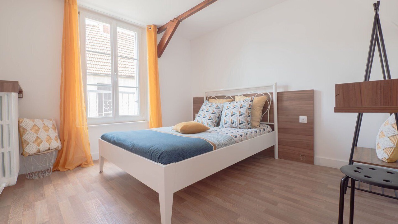 Photo of Bedroom in Mitry-Mory