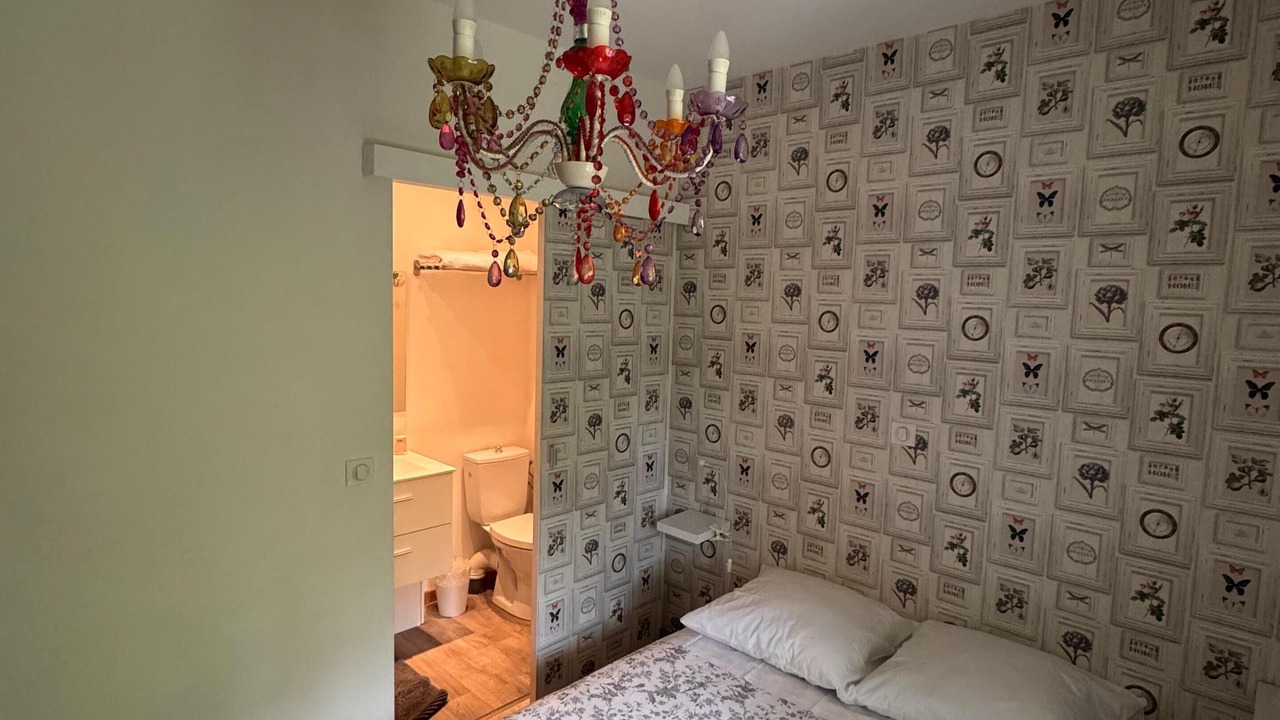Photo of Bedroom in Roanne