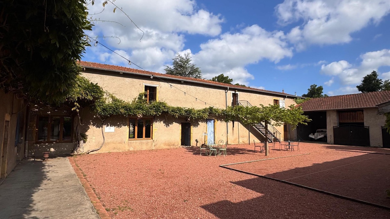 Photo of Outdoor in Roanne
