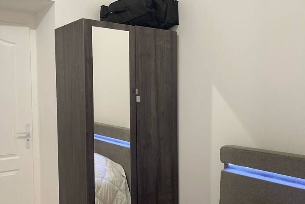 Photo of Bedroom in Reims