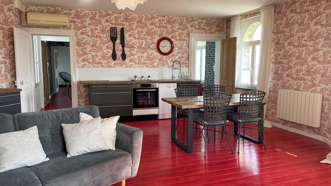 Photo of Livingroom in Mont-Saint-Eloi