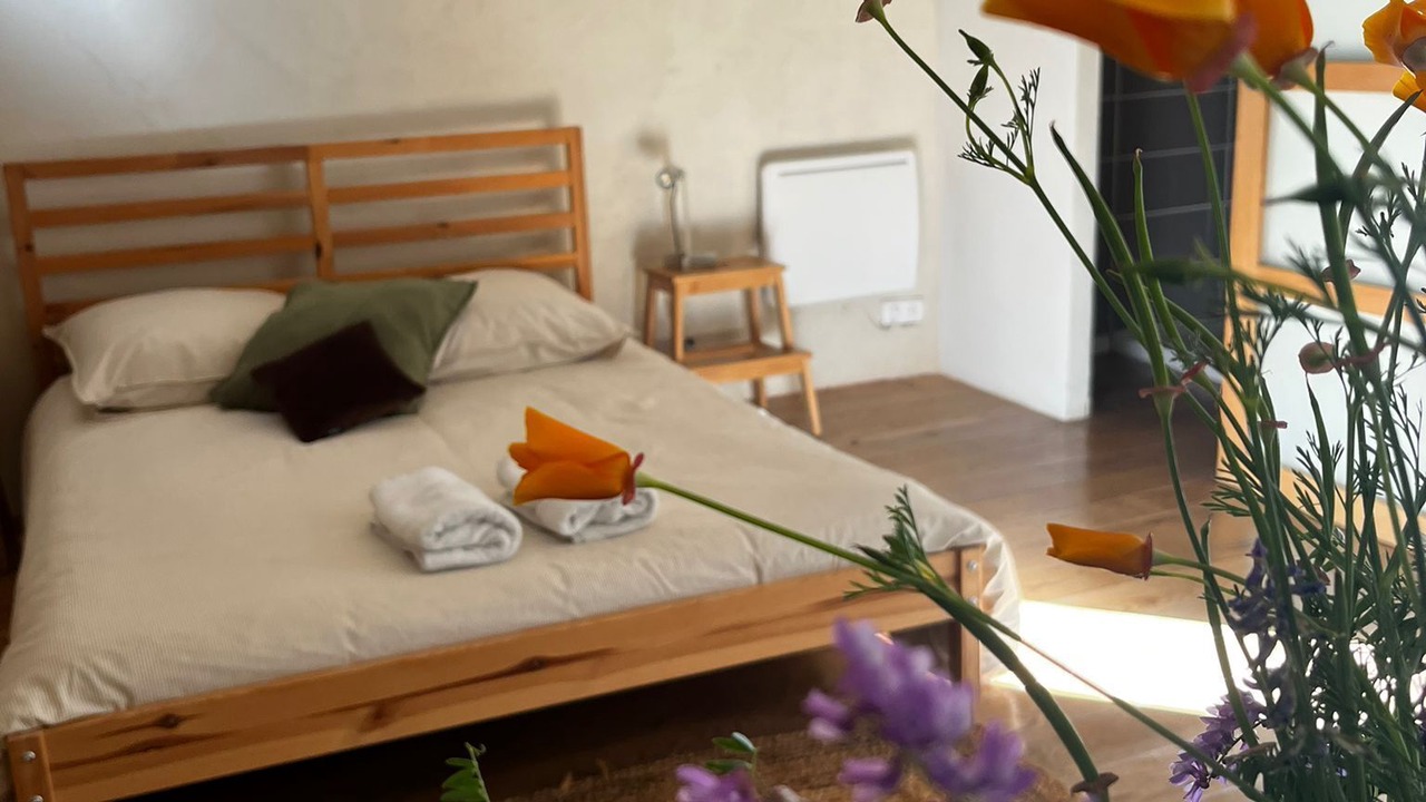 Photo of Bedroom in Givry