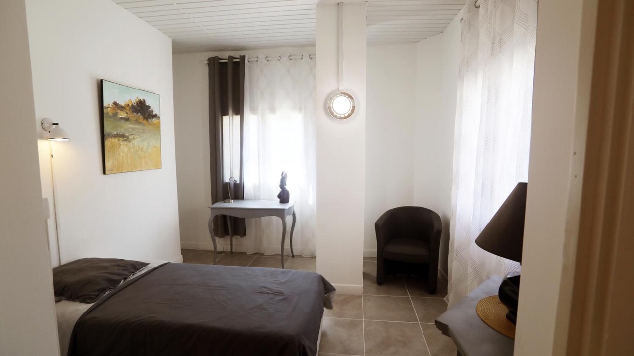 Photo of Bedroom in Bedarieux