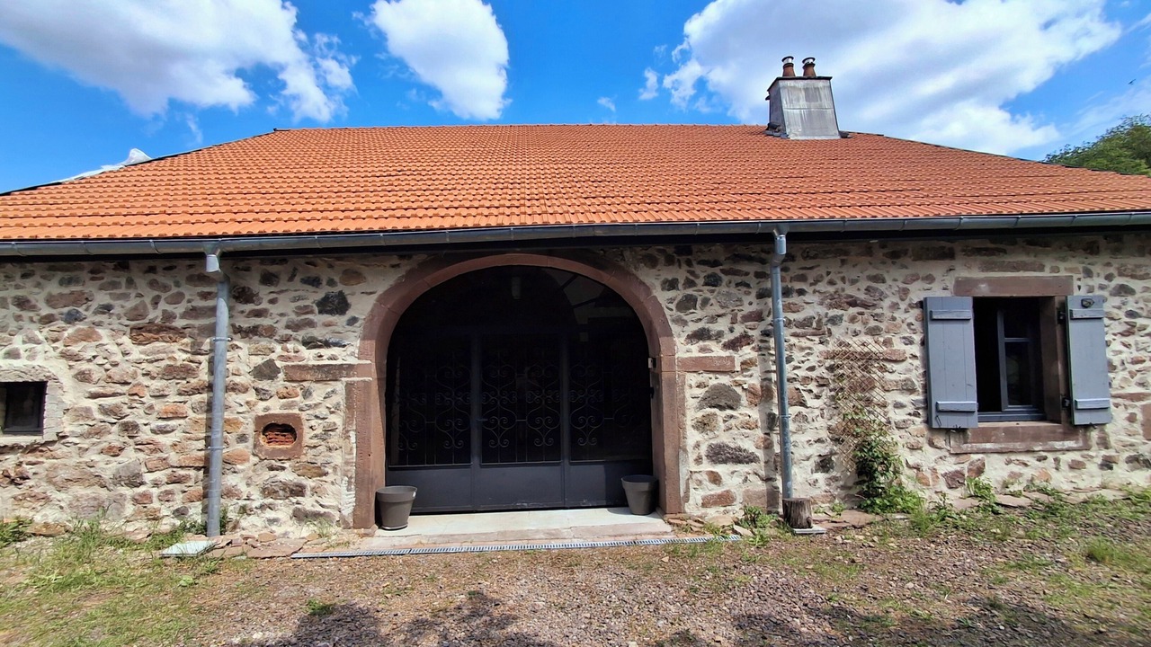 Photo of Outdoor in Ternuay-Melay-et-Saint-Hilaire