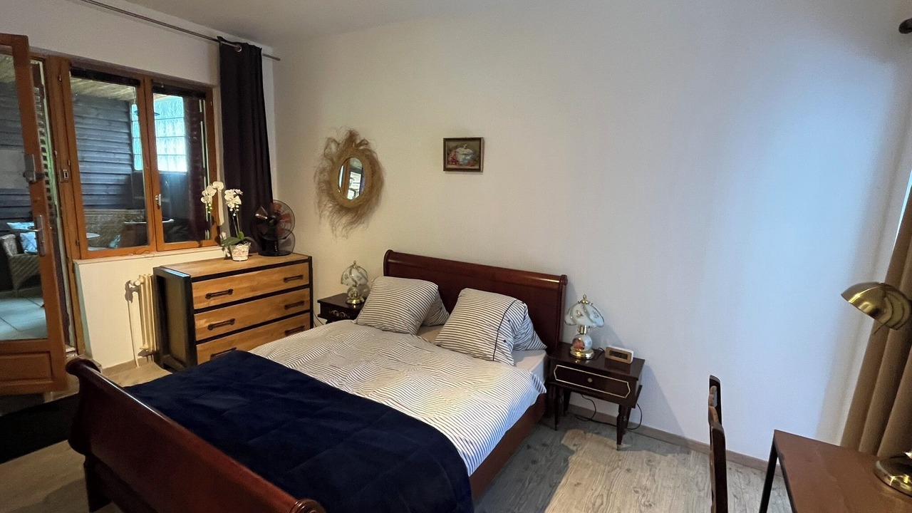 Photo of Bedroom in Cormatin