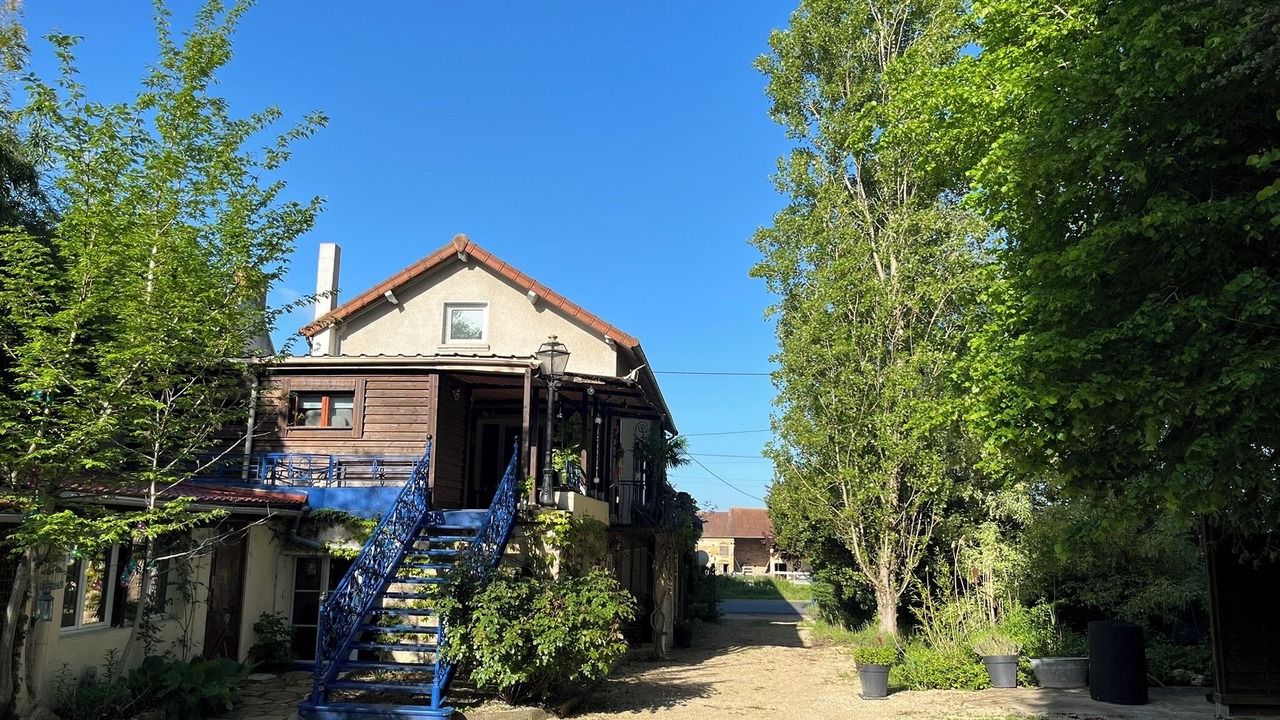 Photo of Outdoor in Cormatin