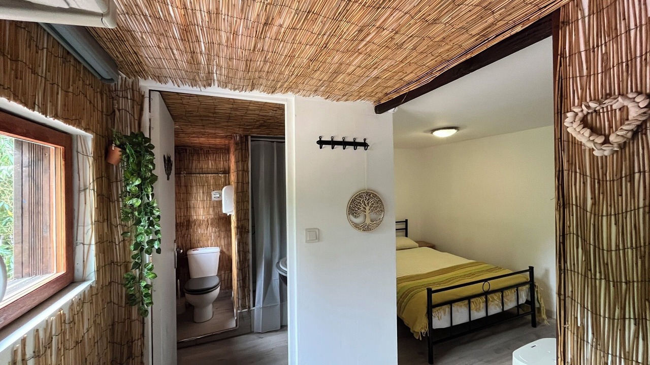 Photo of Bedroom in Cormatin