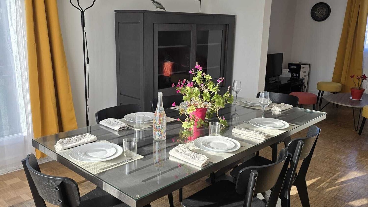 Photo of Others in Saint-Thibault-des-Vignes