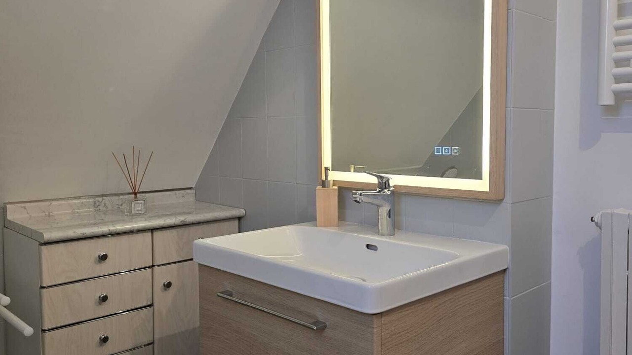 Photo of Bathroom in Saint-Thibault-des-Vignes