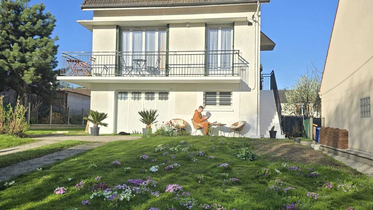 Photo of Outdoor in Saint-Thibault-des-Vignes