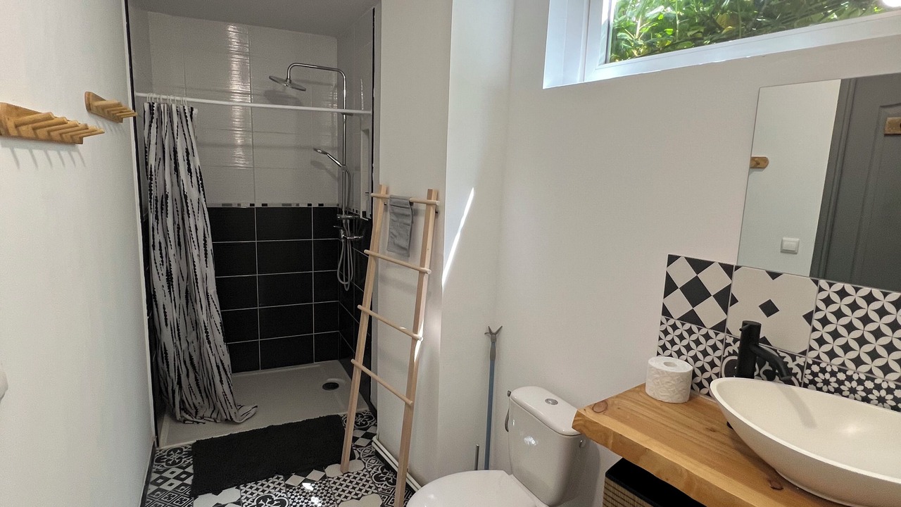Photo of Bathroom in Anzin