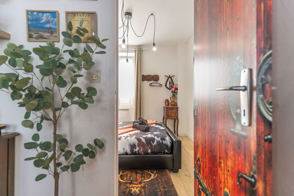 Photo of Bedroom in Orleans