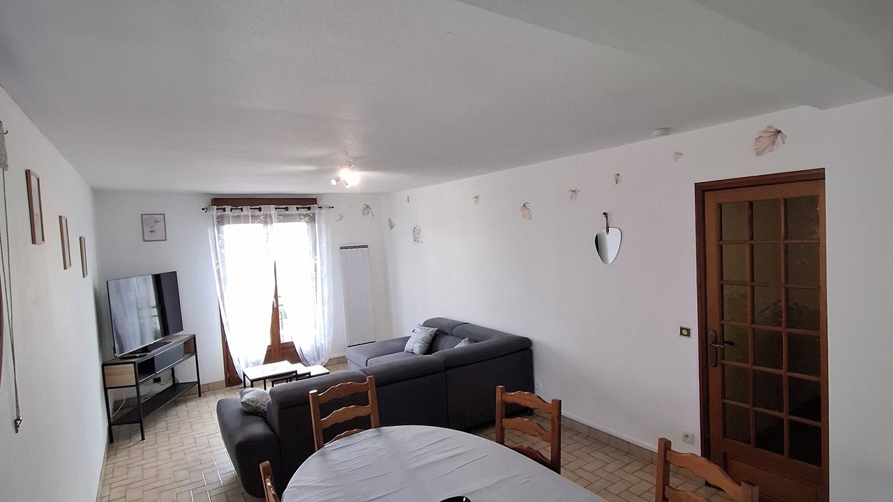 Photo of Livingroom in Saint-Martin-d'Ablois