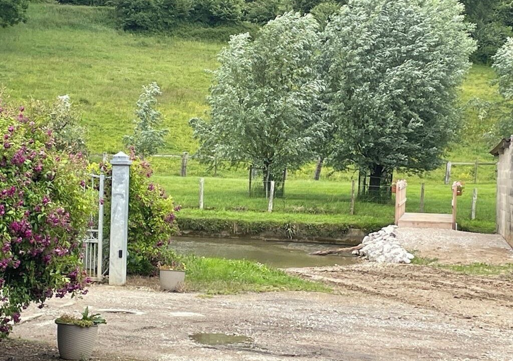 Photo of Outdoor in Hesmond