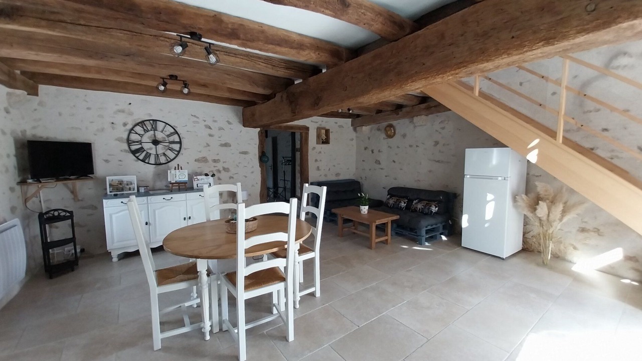 Photo of Others in Huisseau-sur-Cosson